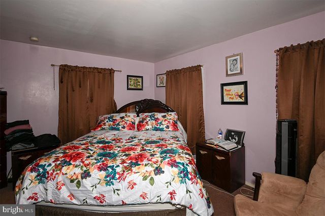 314 S FOURTH ST, Vineland, NJ 08360