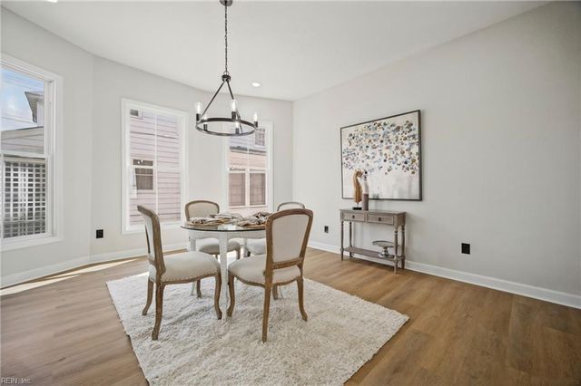 208 Clay ST, Suffolk, VA 23434