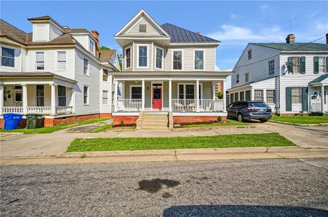 208 Clay ST, Suffolk, VA 23434