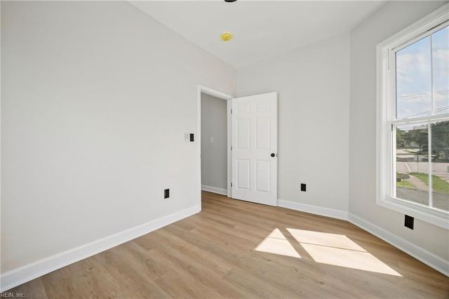 208 Clay ST, Suffolk, VA 23434