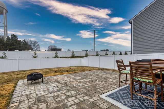 620 Candela Court, York, SC 29745