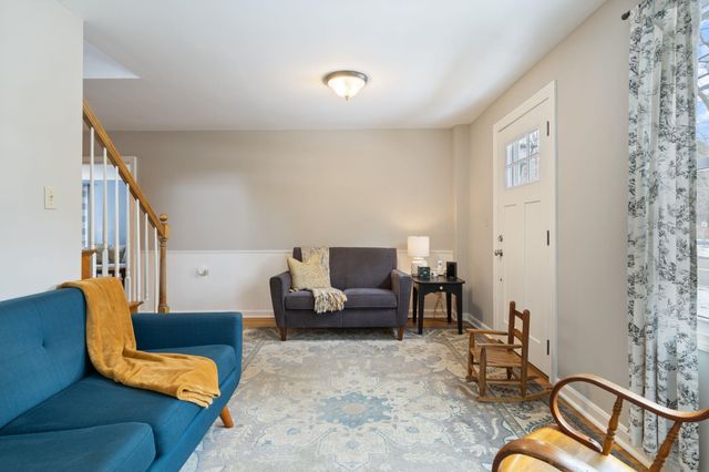 60 Walnut Avenue, North Hampton, NH 03862