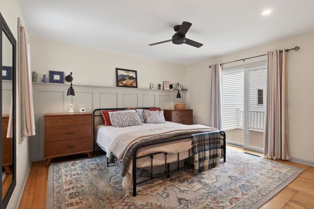 60 Walnut Avenue, North Hampton, NH 03862