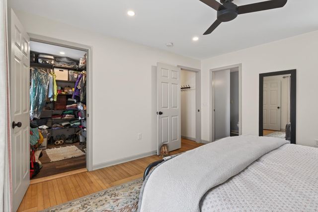 60 Walnut Avenue, North Hampton, NH 03862