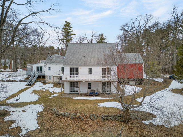 60 Walnut Avenue, North Hampton, NH 03862