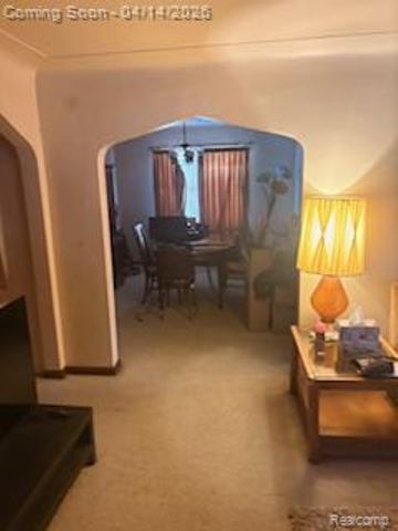 14882 E Piedmont Street, Detroit, MI 48223