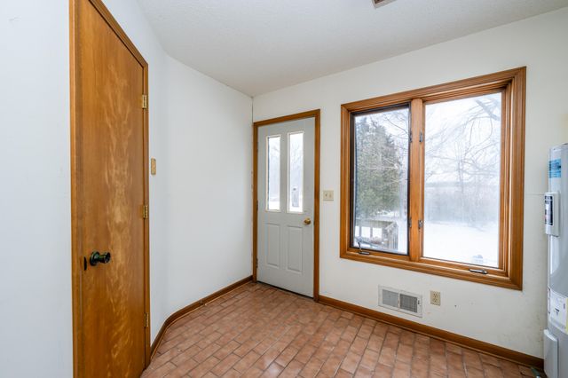 17383 S Basswood Road, Three Oaks, MI 49128