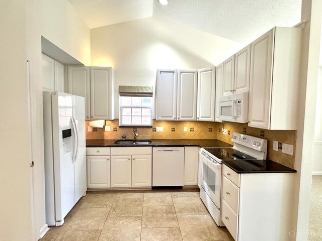 1411 Garden Place, Sharonville, OH 45246