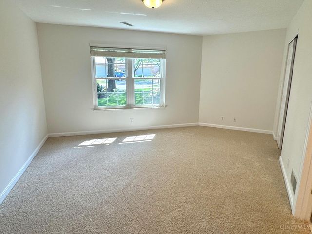 1411 Garden Place, Sharonville, OH 45246