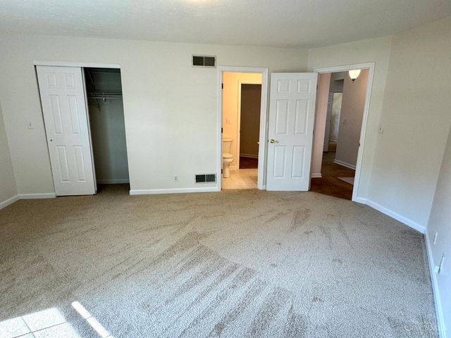 1411 Garden Place, Sharonville, OH 45246