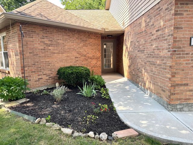 1411 Garden Place, Sharonville, OH 45246