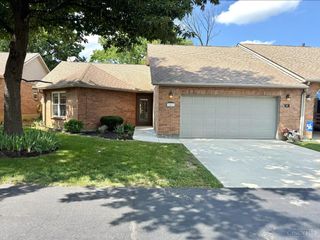 1411 Garden Place, Sharonville, OH 45246