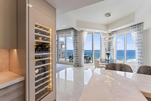 2700 N Ocean Drive Ph-1b, Riviera Beach, FL 33404