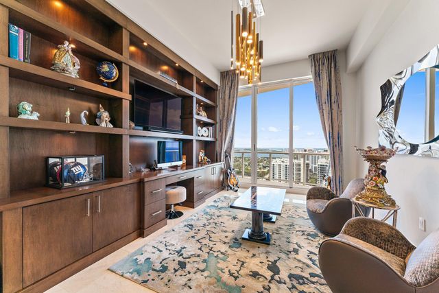 2700 N Ocean Drive Ph-1b, Riviera Beach, FL 33404