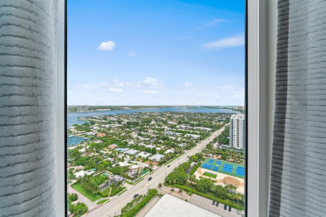 2700 N Ocean Drive Ph-1b, Riviera Beach, FL 33404