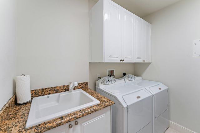 2700 N Ocean Drive Ph-1b, Riviera Beach, FL 33404