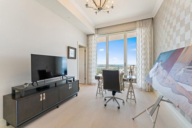 2700 N Ocean Drive Ph-1b, Riviera Beach, FL 33404