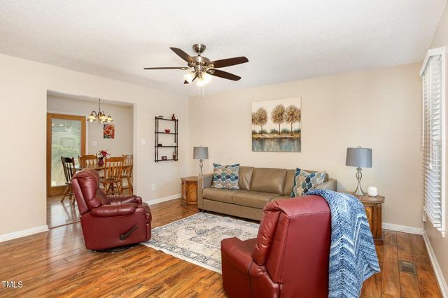 809 Maple Shade Lane, Apex, NC 27502