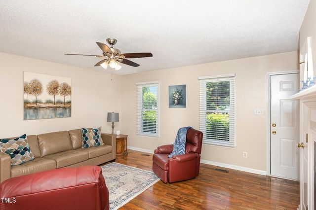 809 Maple Shade Lane, Apex, NC 27502