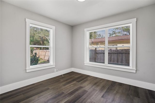 1006 15TH AVENUE NW, Largo, FL 33770