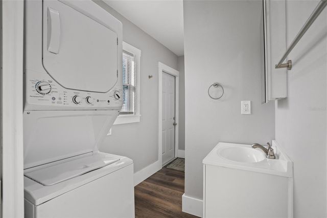 1006 15TH AVENUE NW, Largo, FL 33770