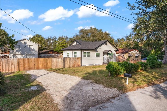 1006 15TH AVENUE NW, Largo, FL 33770