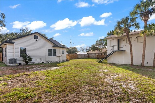 1006 15TH AVENUE NW, Largo, FL 33770