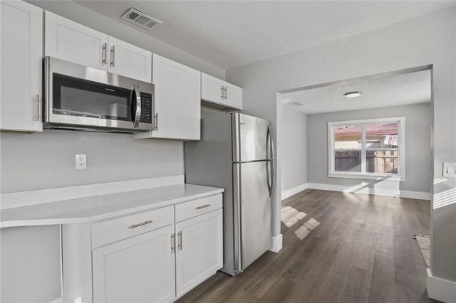 1006 15TH AVENUE NW, Largo, FL 33770