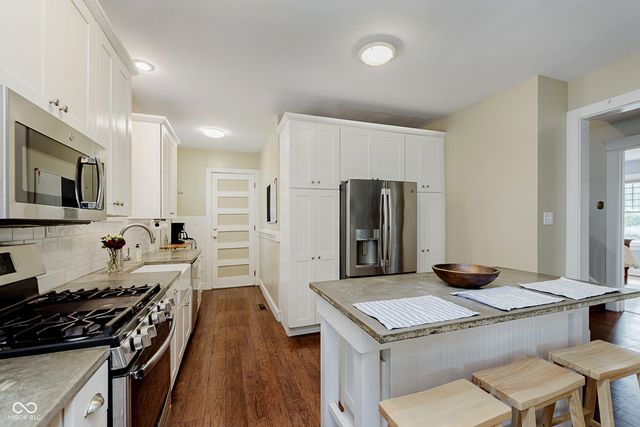 302 E 32nd Street, Indianapolis, IN 46205