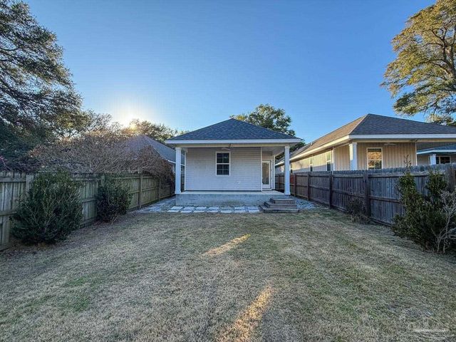 1006 N D St, Pensacola, FL 32501