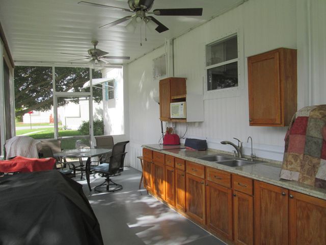 4261 Meadow View Drive, Boynton Beach, FL 33436