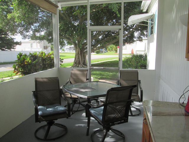 4261 Meadow View Drive, Boynton Beach, FL 33436