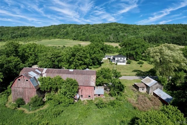 2582 Pompey Hollow Road, Pompey, NY 13035