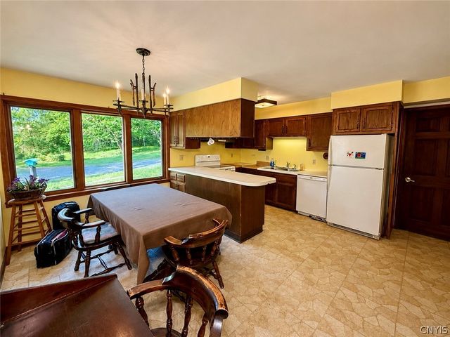 2582 Pompey Hollow Road, Pompey, NY 13035