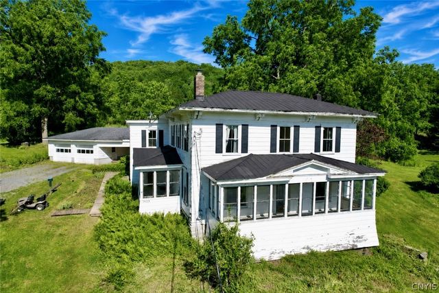 2582 Pompey Hollow Road, Pompey, NY 13035