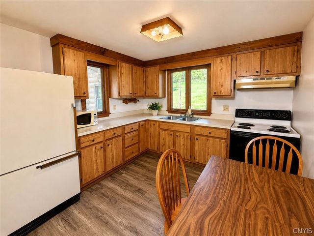 2582 Pompey Hollow Road, Pompey, NY 13035