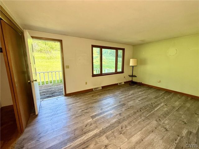 2582 Pompey Hollow Road, Pompey, NY 13035