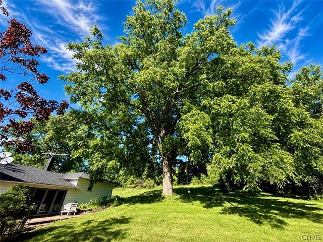 2582 Pompey Hollow Road, Pompey, NY 13035