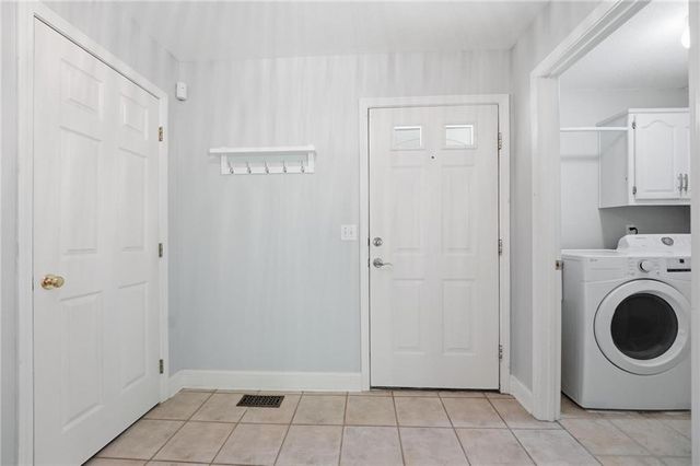 4811 NW 57th Court, Kansas City, MO 64151