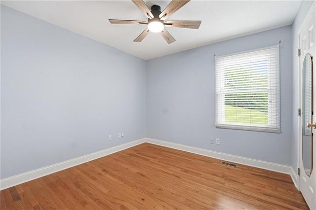 4811 NW 57th Court, Kansas City, MO 64151