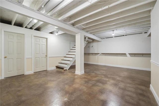 4811 NW 57th Court, Kansas City, MO 64151