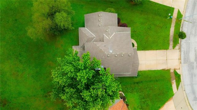 4811 NW 57th Court, Kansas City, MO 64151