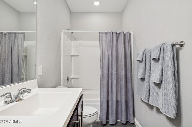 10915 E TRAVERTINE Avenue, Mesa, AZ 85212