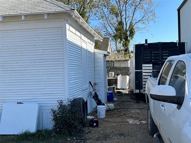 301 11th Avenue, Mineral Wells, TX 76067