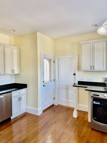 46 Everard St 2, Revere, MA 02151