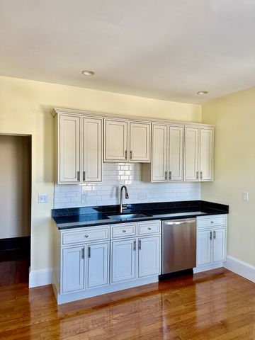 46 Everard St 2, Revere, MA 02151