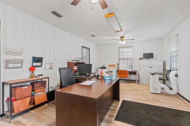 10438 LEM TURNER RD Road, Jacksonville, FL 32218