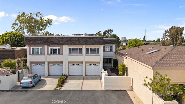 21 Queens Wreath, Irvine, CA 92612