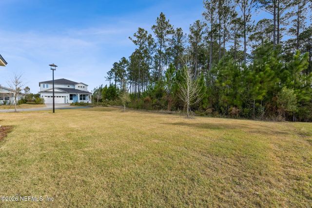 390 SAW PALMETTO Street, Yulee, FL 32097