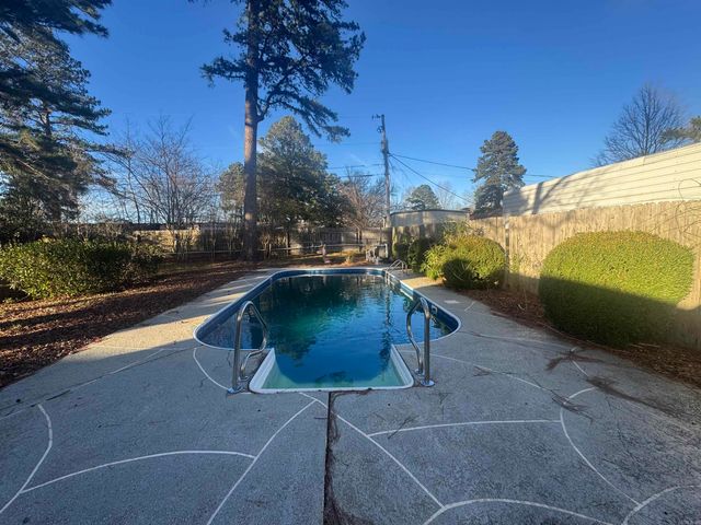 1070 Choctaw Avenue, Camden, AR 71701
